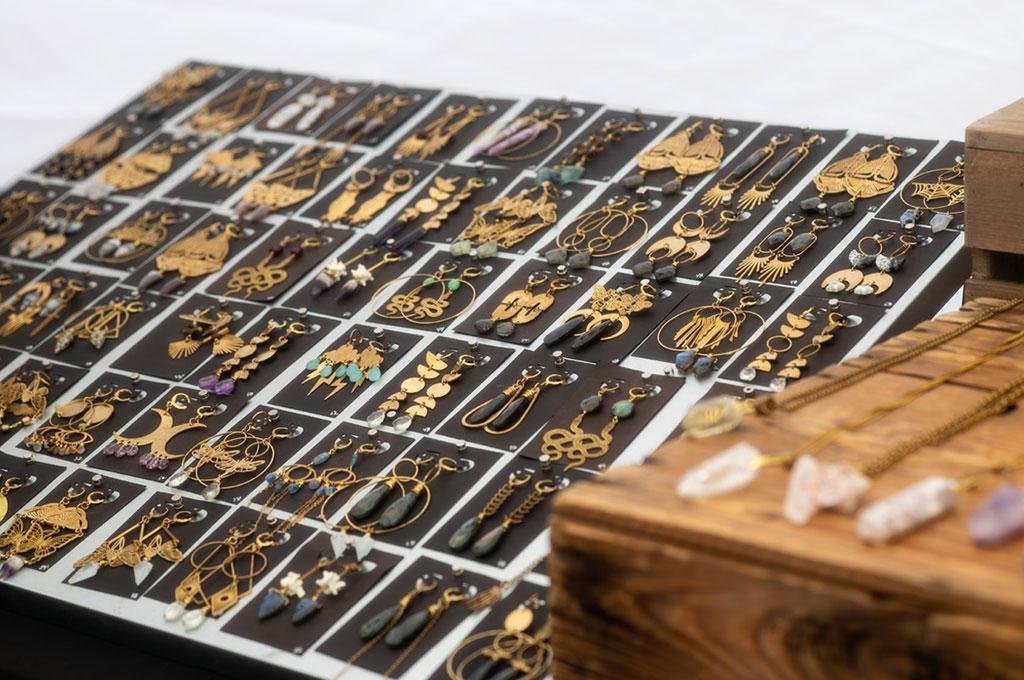 Red-Owl-Flea-Market-Kingston-Your-Monthly-Midtown-Treasure-Hunt-07